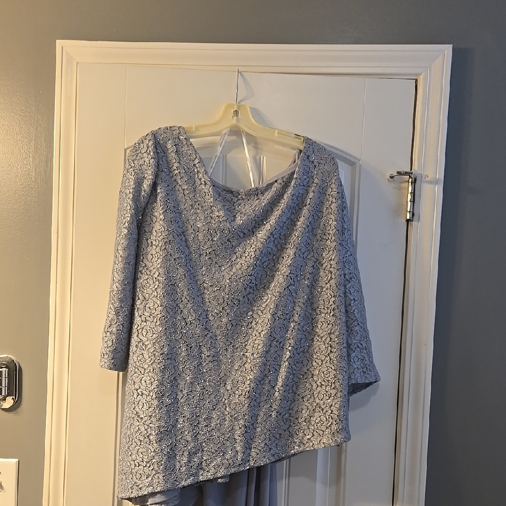 Elegant Blue Lace Top